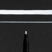 Sakura Pen-touch Fine 1mm, White